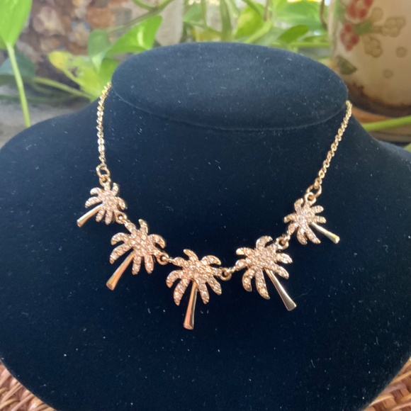 Lilly Pulitzer NWT Sparkling PALM TREE NECKLACE ⭐️GOLD tone LINK CHAIN crystal s - Picture 6 of 9